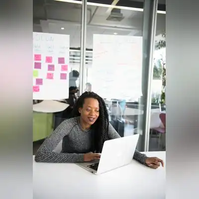 严荷